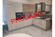 Kuhinja Easytouch - salon Z Centar