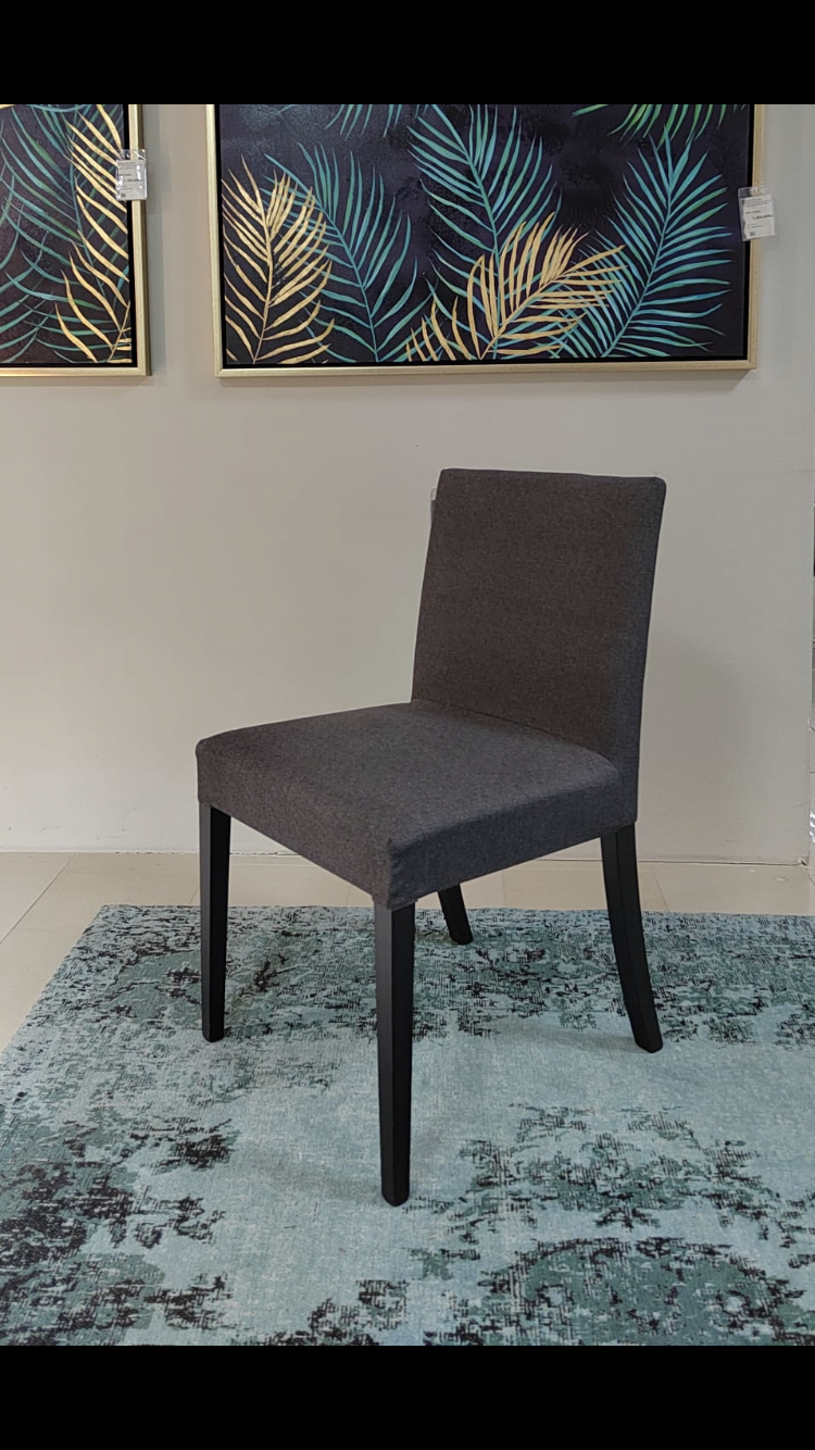 Stolica Latina - salon Pula